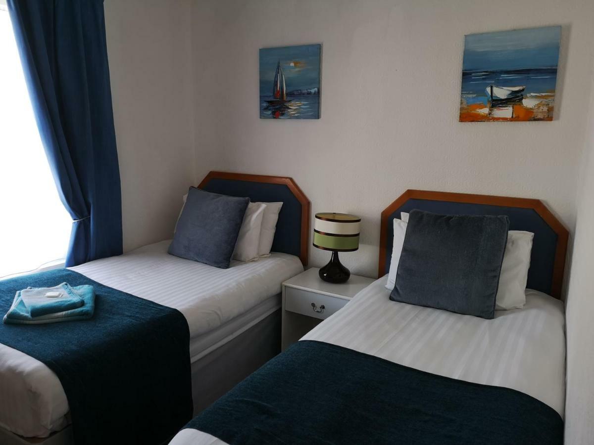 Sunnydale Hotel Blackpool Bagian luar foto